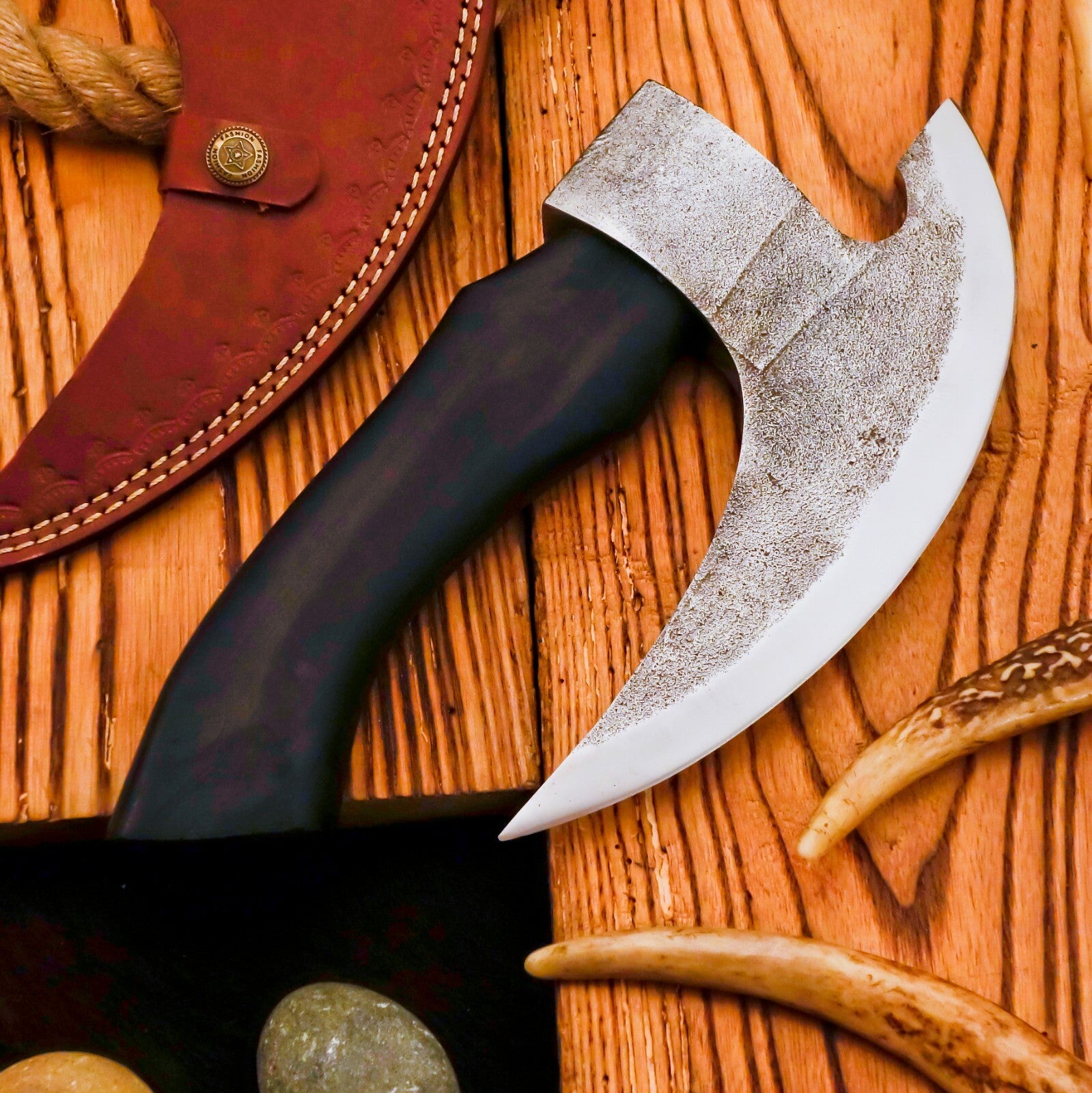 Handmade Pizza Cutter with Leather Sheath - Viking Pizza Cutter For Chef Gift for him